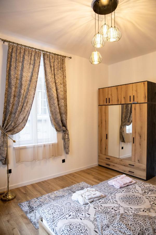 Apartment Serdika 1 Sofia Buitenkant foto